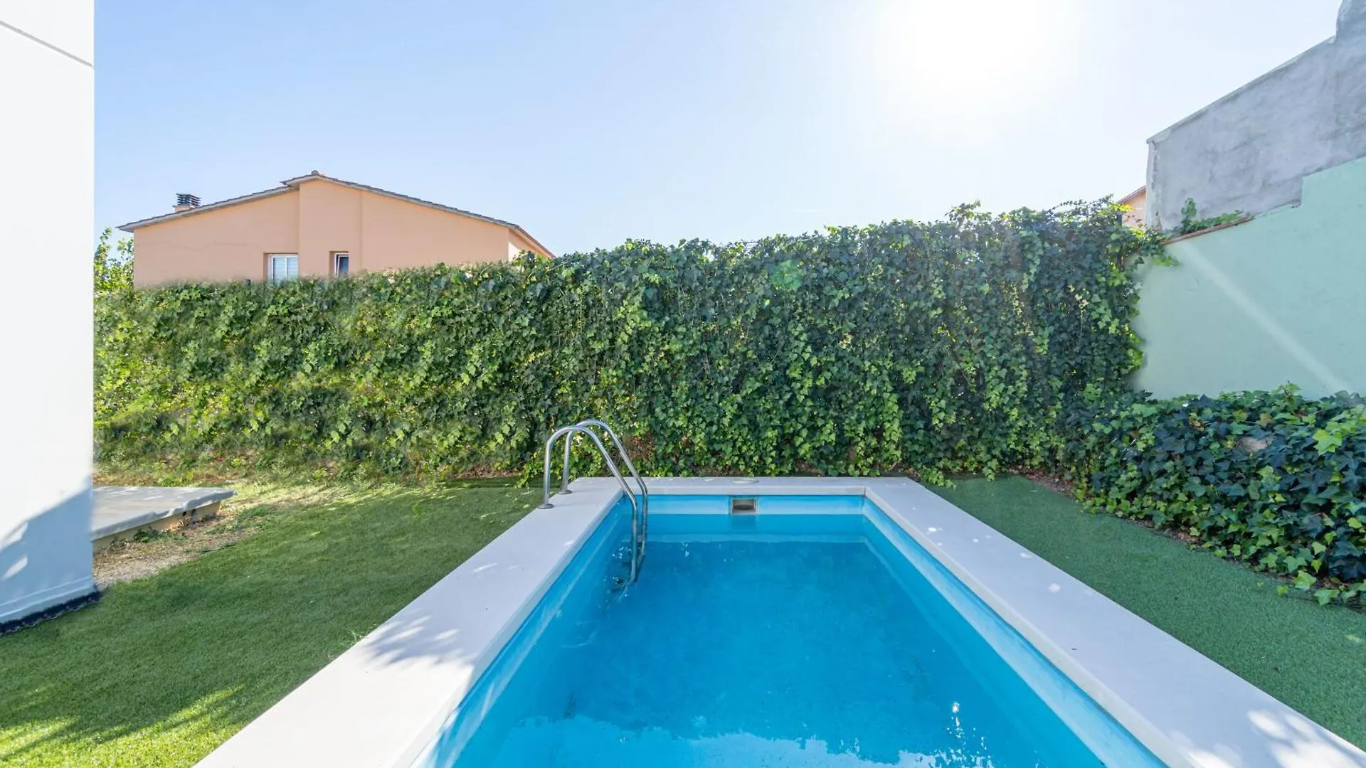 Jouvacations Villa Sol La Selva Vilafant Spanien