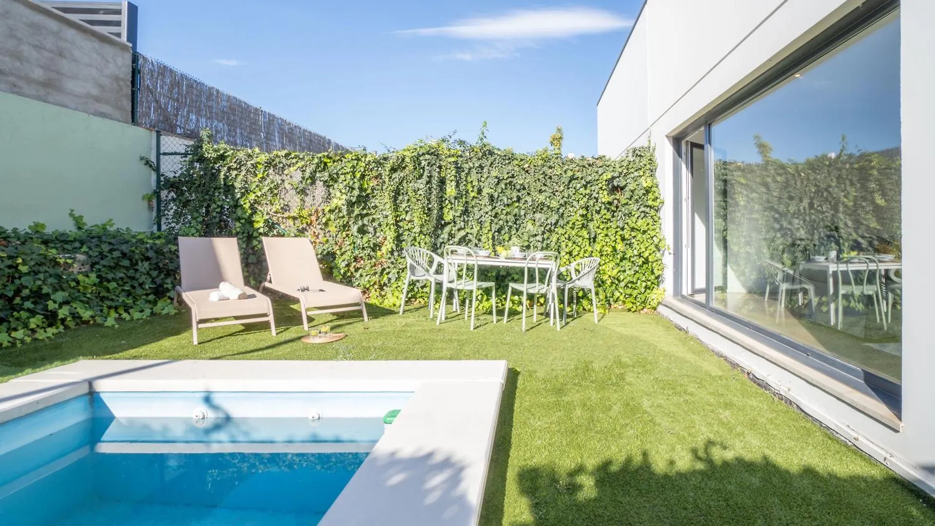 Jouvacations Villa Sol La Selva Vilafant